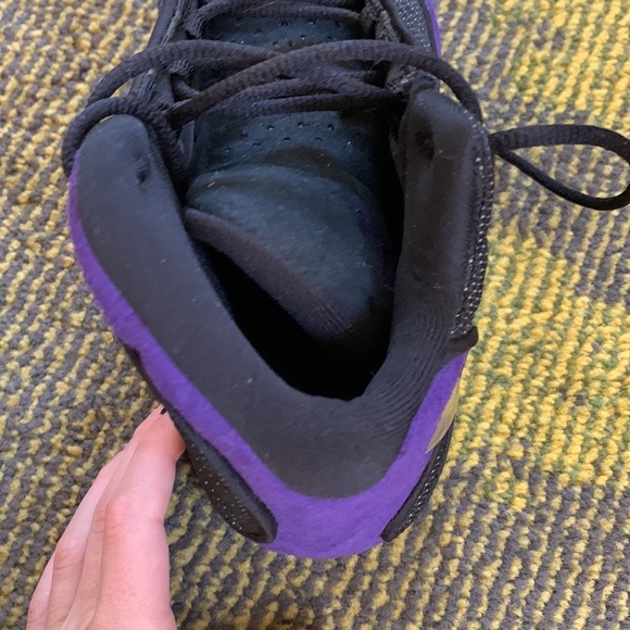 Jordan 13 court purple size 6.5y - Picture 3 of 3